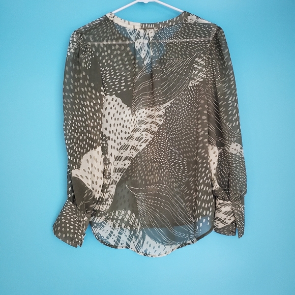 BB Dakota XS Sheer Long Sleeve Button Up Blouse - Picture 3 of 6